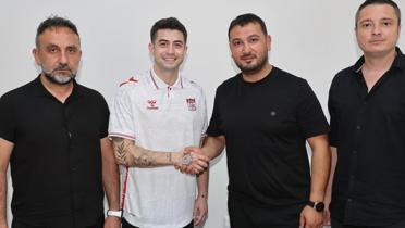 Beikta'ta Kerem Atakan Kesgin ile yollar ayrld
