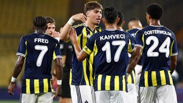 Fenerbahe, ampiyonlar Ligi kadrosunu UEFA'ya bildirdi! Tam 11 isim yok...