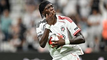 Demba Ba'dan Tammy Abraham'a: Borcunu demek istiyorsan sadece gol at