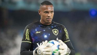 Galatasaray'a rakip kt! John Victor'a bir talip daha