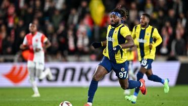 Ve Allan Saint-Maximin, yeni takmyla anlat