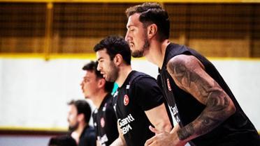 12 Dev Adam zel mata Litvanya'y arlayacak