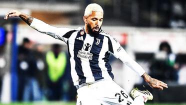 Juventus, Douglas Luiz'i sat listesine koydu
