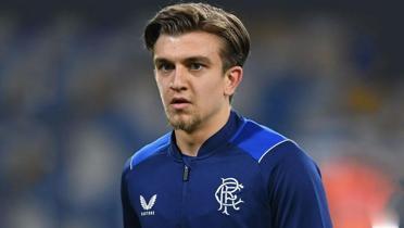 Beikta'tan bir transfer daha! Rdvan Ylmaz'da sona doru