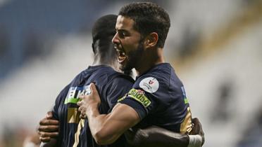 Kasmpaa, sezonu Antalyaspor deplasmannda aacak