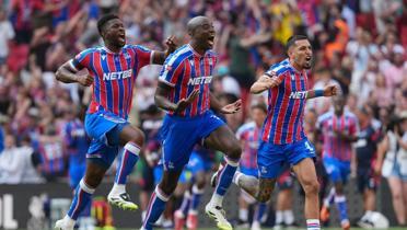 Kupa penaltlarda geldi! Crystal Palace, Liverpool'u devirdi