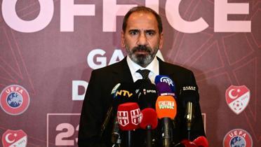 Mecnun Otyakmaz: Hedefimiz gzel bir futbol iklimi salamak