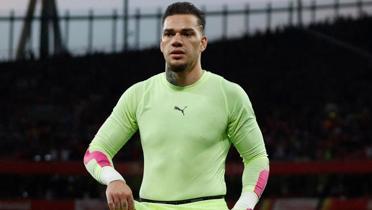 Galatasaray'a Ederson'dan kt haber! Manchester City yle bir bonservis istedi ki...