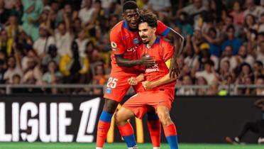 PSG, ligi 3 puanla at
