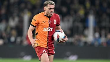 Bar Alper Ylmaz kadro d kald! Galatasaray'dan aklama geldi