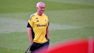 Jose Mourinho: Zor bir ma olacak