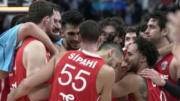 12 Dev Adam 2'de 2 peinde