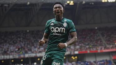 Galatasaray'dan bir transfer daha! Aranan orta saha bulundu