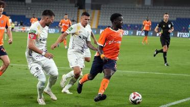 Baakehir ile Eypspor golsz berabere kald