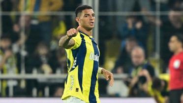 Fenerbahe'de Diego Carlos'un bileti kesildi