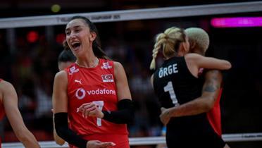 Filenin Sultanlar set vermedi! Adn eyrek finale yazdrd