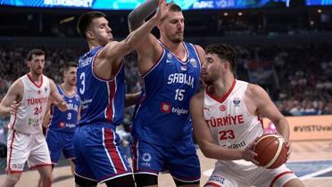 Srbistan' devirdik! 12 Dev Adam destan yazd
