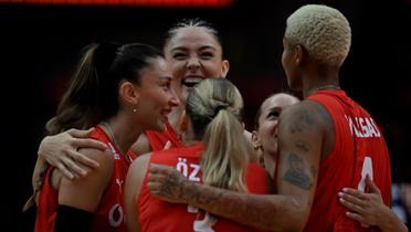 Filenin Sultanlar final iin sahaya kyor! Rakip Japonya