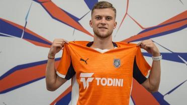 Baakehir, bir transferi daha duyurdu!
