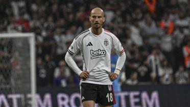 Vaclav Cerny: Sa kanat, sol kanat, 8 numara fark etmez