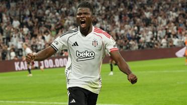 Beikta'ta El Bilal Toure gerei! Satn alma opsiyonu ortaya kt