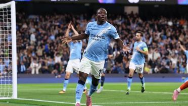 Manchester City, Napoli engelini 2 golle geti