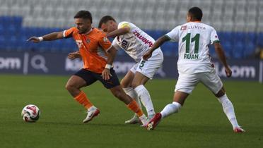 Baakehir-Alanyaspor manda puanlar paylald