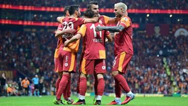 Galatasaray derbide tam kadro! Rakip Beikta...