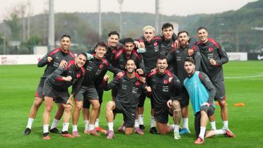 A Milli Futbol Takm, hazrlklarn srdrd
