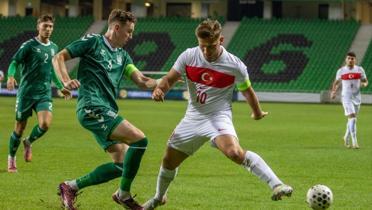 mit Milli Takm, Litvanya'y 2 golle geti