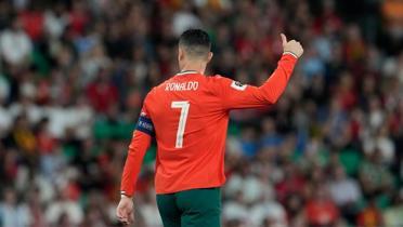 Cristiano Ronaldo'nun penalt kard mata Portekiz, tek golle kazand