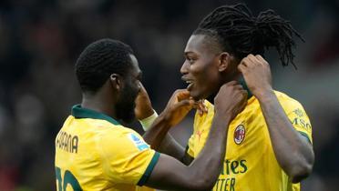 Milan'a galibiyet Leao'nun golleriyle geldi