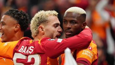 Victor Osimhen, Galatasaray'da 42 gole ulat