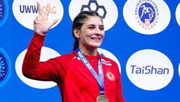 Dnya ampiyonu oldu! Nesrin Ba'tan altn madalya