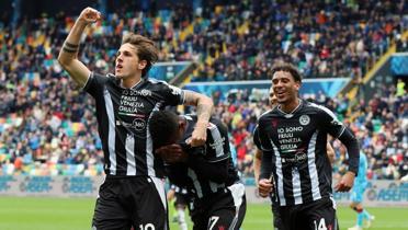 Zaniolo'lu Udinese, Lecce'yi devirdi