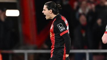 Aylar sonra geri dnd! Enes nal formasna kavutu
