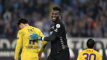 Onana duvar alamyor