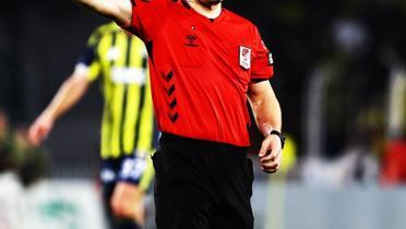 TFF aklad! Derbilerin hakemleri belli oldu