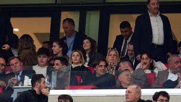 Vincenzo Montella, RAMS Park'ta derbiyi takip etti