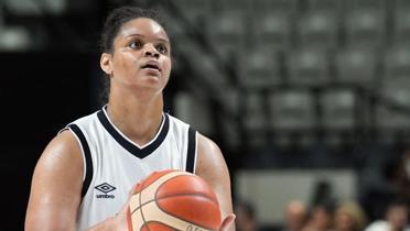 Beikta BOA, Athinaikos Qualco deplasmannda