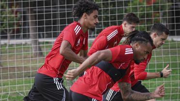 Antalyaspor, Beikta mann hazrlklarn srdryor