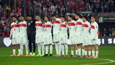 Milli yldz Hakan alhanolu, Blent Korkmaz' yakalad