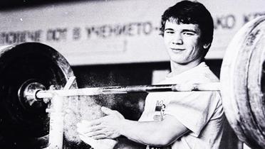 Naim Sleymanolu'nun vefatnn 8. yl dnm