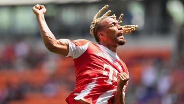 Sacha Boey iin Juventus iddias