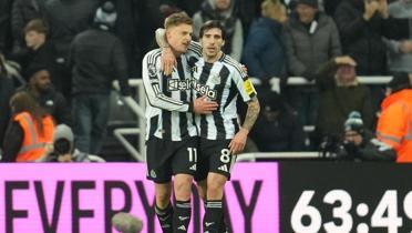 Newcastle United, Manchester City'yi Harvey Barnes ile ykt!