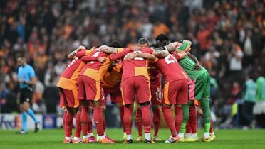 Galatasarayl futbolculardan Fenerbahe derbisine dair mesajlar!