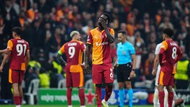 Hakem bize merhamet etti