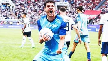 Nino da favori Aslan