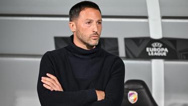 Domenico Tedesco derbi ncesi konutu! Herkes ampiyonlua a