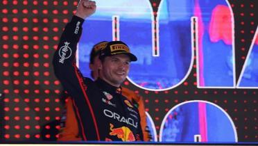 Katar Grand Prix'sinde kazanan Max Verstappen